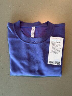 Lululemon Softstreme Perfectly Oversized Cropped Crew Wild Indigo 8
